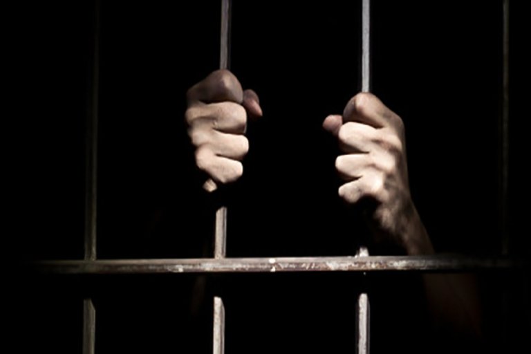 Los abusos sexuales sucedieron en el seno de una familia. Los abusos sexuales sucedieron en el seno de una familia.