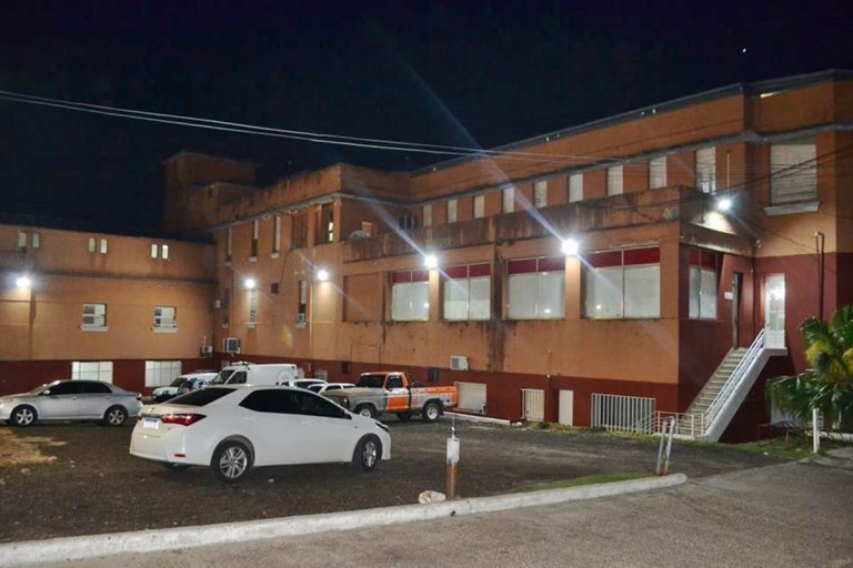La mujer terminó detenida. La mujer terminó detenida.