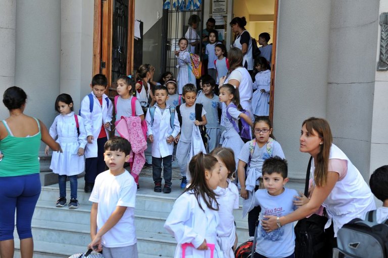 La Provincia afirmó que el presentismo docente en Concordia fue del 50%. La Provincia afirmó que el presentismo docente en Concordia fue del 50%.