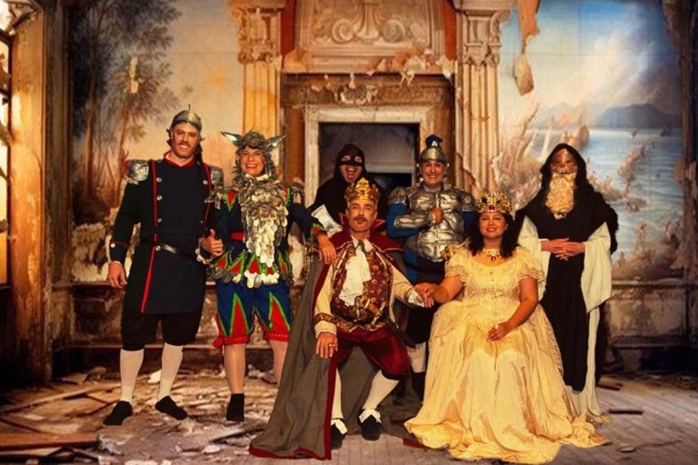 La obra despedirá el año con dos nuevas funciones. La obra despedirá el año con dos nuevas funciones.