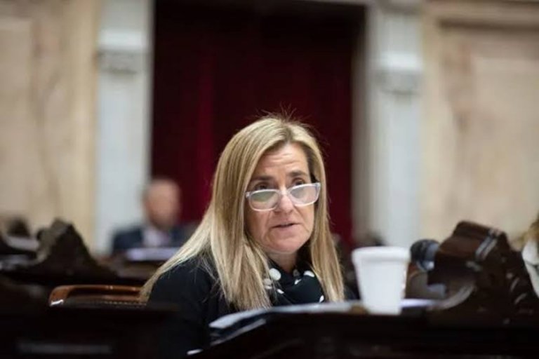 Diputada nacional Marcela Antola Diputada nacional Marcela Antola